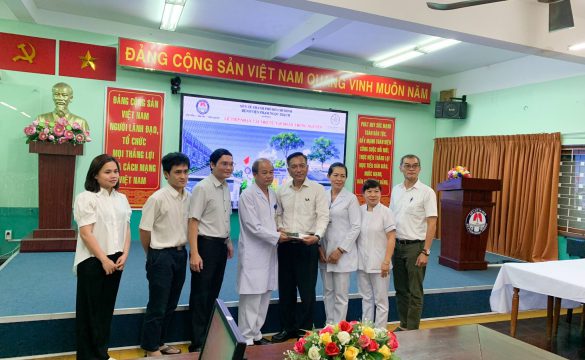 Tập đoàn Trung Nguyên thiện nguyện tại Bệnh viện Phạm Ngọc Thạch